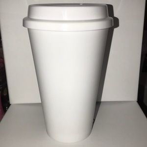 Custom reusable cups